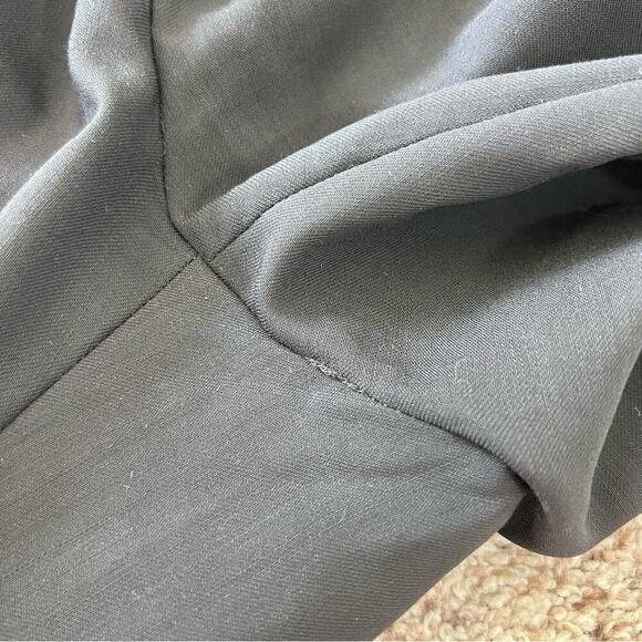 Everlane Women's Black Wool The Slouchy Pleated Ankle Trouser Pant - Picture 9 of 13